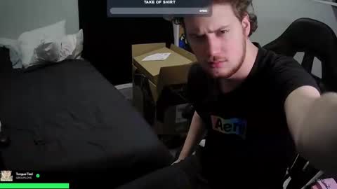 Snapshot of cajerk chatting on February 25, 2025, 5:52 am Cajerk online show from February 25, 2025, 5:52 am