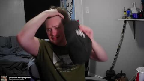 Snapshot of cajerk chatting on February 11, 2026, 5:12 am Cajerk online show from February 11, 2026, 5:12 am