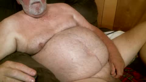 Snapshot of cajungrey75 chatting on November 9, 2025, 5:44 pm cajungrey online show from November 9, 2025, 5:44 pm