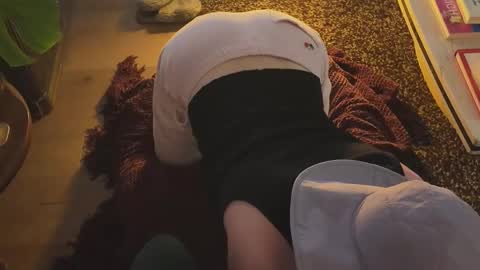 Snapshot of caked_up chatting on December 4, 2025, 2:21 am Caked Up online show from December 4, 2025, 2:21 am