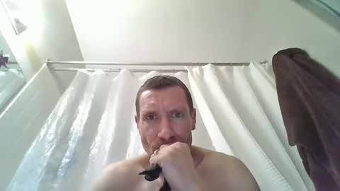 Snapshot of calbry82 chatting on March 31, 2026, 10:54 pm calbry82 online show from March 31, 2026, 10:54 pm