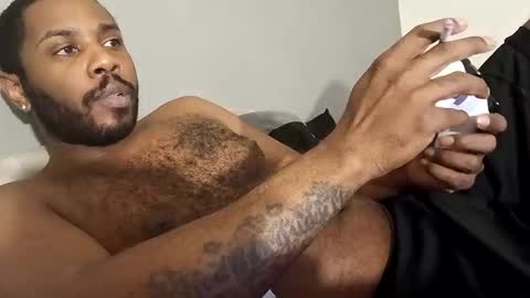 Snapshot of caliclysm12 chatting on October 19, 2025, 7:31 am Caliclysm online show from October 19, 2025, 7:31 am