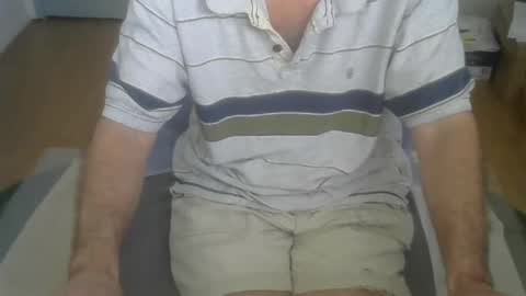 Snapshot of califun4u chatting on December 15, 2024, 9:09 pm califun4u online show from December 15, 2024, 9:09 pm