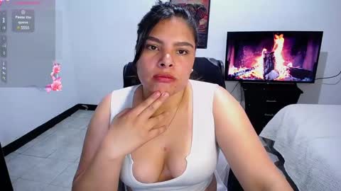 caliope_goddess1 online show from January 2, 2025, 7:40 pm