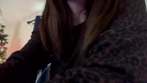 calishop1 online show from December 21, 2025, 9:00 pm