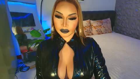 Snapshot of calista_palmer chatting on December 8, 2024, 6:43 am Miss Jane Commander online show from December 8, 2024, 6:43 am