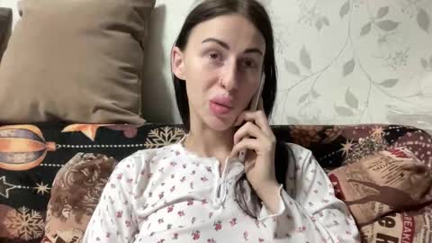 Snapshot of call_me_dad_ chatting on March 2, 2026, 7:21 pm Anna online show from March 2, 2026, 7:21 pm