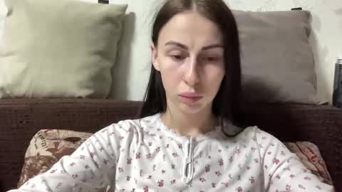 Snapshot of call_me_dad_ chatting on March 19, 2026, 7:07 pm Anna online show from March 19, 2026, 7:07 pm