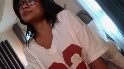 Call Me Linda online show from October 25, 2025, 9:06 am