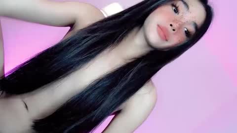 Snapshot of call_me_nina chatting on May 5, 2026, 1:46 am call_me_nina online show from May 5, 2026, 1:46 am