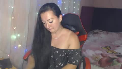 Snapshot of call_me_shaya chatting on June 24, 2026, 4:17 pm Shaya online show from June 24, 2026, 4:17 pm