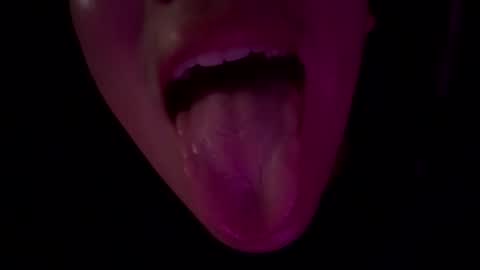 Snapshot of callme38315 chatting on March 10, 2026, 5:34 am callme38315 online show from March 10, 2026, 5:34 am