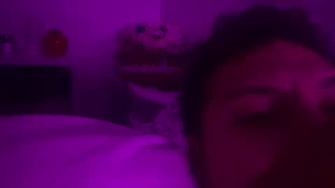 Snapshot of callme38315 chatting on April 15, 2026, 10:44 am callme38315 online show from April 15, 2026, 10:44 am
