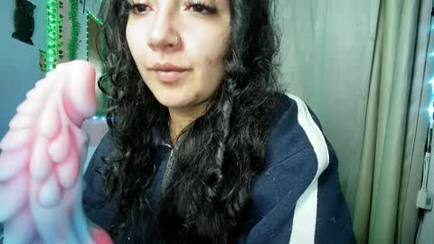 Snapshot of callme_lolas chatting on October 19, 2025, 5:19 am paula online show from October 19, 2025, 5:19 am