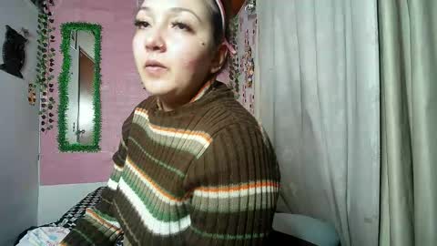 Snapshot of callme_lolas chatting on April 26, 2026, 1:25 am paula online show from April 26, 2026, 1:25 am