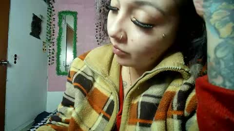 Snapshot of callme_lolas chatting on April 30, 2026, 6:31 am paula online show from April 30, 2026, 6:31 am