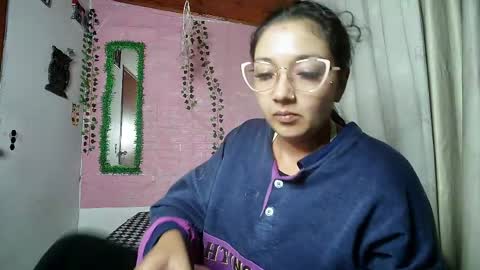 Snapshot of callme_lolas chatting on May 15, 2026, 11:12 pm paula online show from May 15, 2026, 11:12 pm