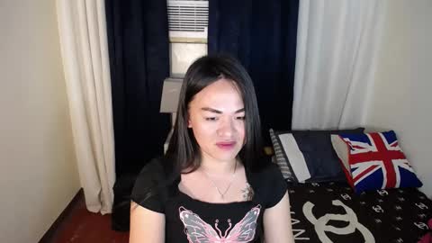 Snapshot of callme_mama chatting on January 14, 2025, 7:00 pm Althea online show from January 14, 2025, 7:00 pm