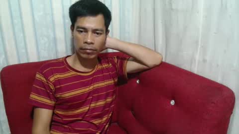 Snapshot of callme_pogs chatting on December 22, 2024, 9:44 am callme_pogs online show from December 22, 2024, 9:44 am