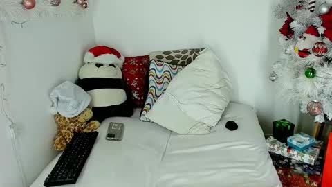 LeBron online show from December 26, 2024, 2:16 pm