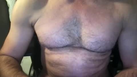 Snapshot of callum5555 chatting on November 19, 2025, 11:10 am callum5555 online show from November 19, 2025, 11:10 am