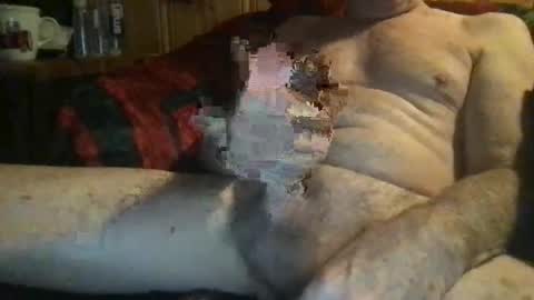 Snapshot of cals16 chatting on December 14, 2024, 5:58 pm cals16 online show from December 14, 2024, 5:58 pm