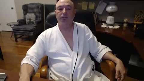 Snapshot of calthegoose chatting on March 18, 2026, 3:15 pm Calthegoose online show from March 18, 2026, 3:15 pm