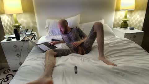 Calvin online show from January 12, 2026, 11:26 am
