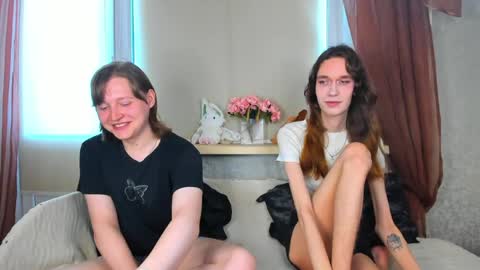 Snapshot of calvin_kevin_grem chatting on May 20, 2026, 11:16 am Calvin Kevin Grem online show from May 20, 2026, 11:16 am