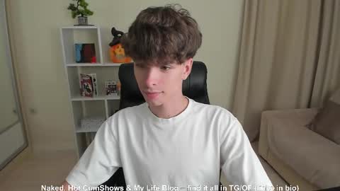 Hey I am Calvin  online show from September 12, 2025, 6:08 pm