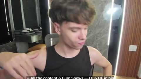 Hey I am Calvin  online show from June 5, 2026, 5:18 pm