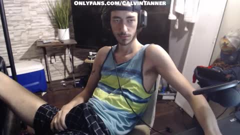 calvin_tanner online show from November 10, 2025, 3:49 am