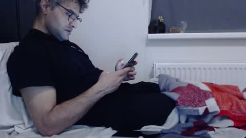 Calvinjohnlad online show from December 23, 2024, 7:52 pm