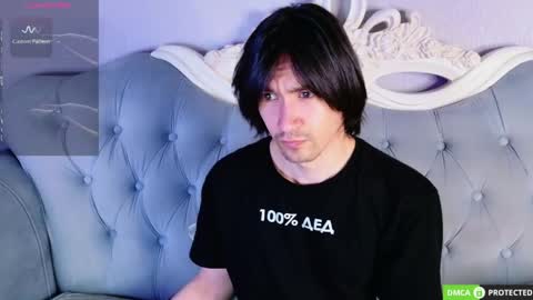 Snapshot of calvinowens chatting on May 8, 2026, 6:57 pm Calvin Owens online show from May 8, 2026, 6:57 pm