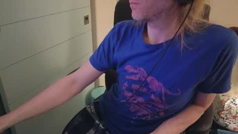 Calypso online show from November 4, 2025, 3:49 am