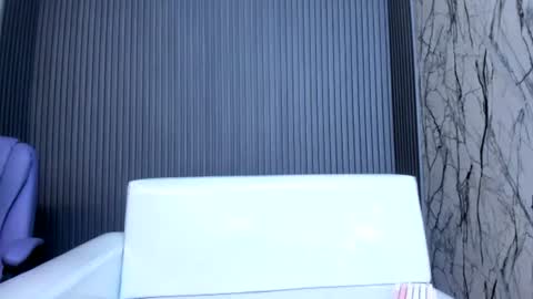 cam_xman online show from July 28, 2026, 8:01 pm