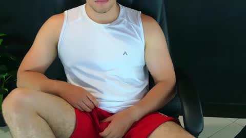 Snapshot of camara110 chatting on March 2, 2025, 7:56 pm camara110 online show from March 2, 2025, 7:56 pm