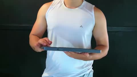 Snapshot of camara110 chatting on March 9, 2025, 8:21 pm camara110 online show from March 9, 2025, 8:21 pm