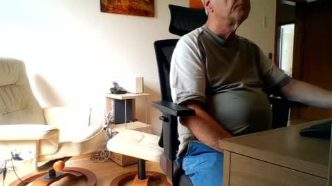 Snapshot of camcologne chatting on June 9, 2026, 8:26 am camcologne online show from June 9, 2026, 8:26 am