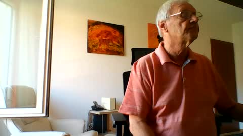 Snapshot of camcologne chatting on July 2, 2026, 8:42 am camcologne online show from July 2, 2026, 8:42 am