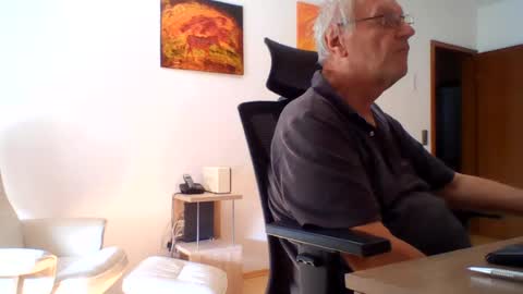 Snapshot of camcologne chatting on July 25, 2026, 3:42 pm camcologne online show from July 25, 2026, 3:42 pm