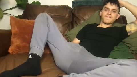 CamDoAttitude online show from October 7, 2025, 11:13 pm