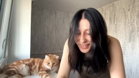 Snapshot of cameliaelworthy chatting on April 6, 2026, 7:31 am Alisa online show from April 6, 2026, 7:31 am