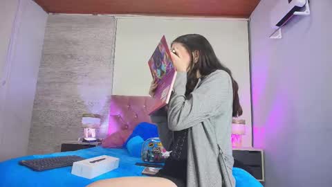 Snapshot of cameron_april chatting on November 5, 2025, 12:16 pm cameron_april online show from November 5, 2025, 12:16 pm