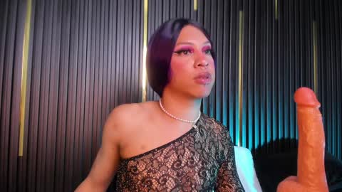 Snapshot of cameron_blake_ chatting on January 22, 2025, 8:29 am CAMERON online show from January 22, 2025, 8:29 am