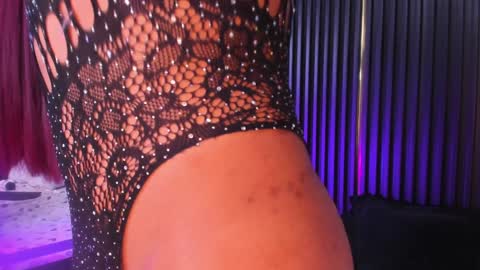 Snapshot of cameron_blake_ chatting on January 30, 2025, 6:03 am CAMERON online show from January 30, 2025, 6:03 am