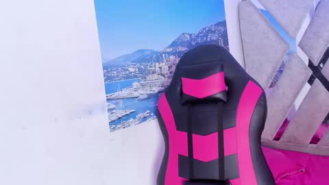 Snapshot of cameron_lux4 chatting on November 21, 2025, 1:21 pm CAMERON online show from November 21, 2025, 1:21 pm