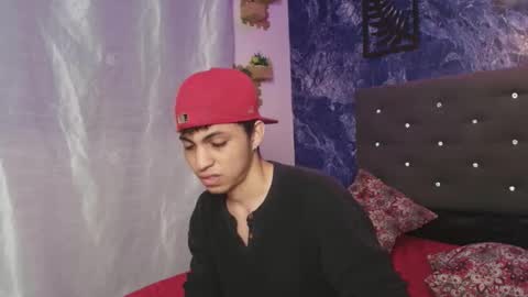 Snapshot of cameron_lux4 chatting on December 5, 2025, 1:09 pm CAMERON online show from December 5, 2025, 1:09 pm