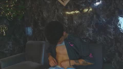 Snapshot of cameron_lux4 chatting on January 17, 2026, 7:02 am CAMERON online show from January 17, 2026, 7:02 am