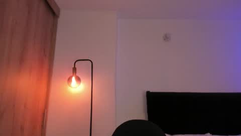 Cameron online show from November 25, 2025, 10:43 pm